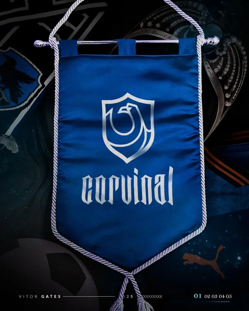 Flâmula da Corvinal em cetim azul com brasão da águia